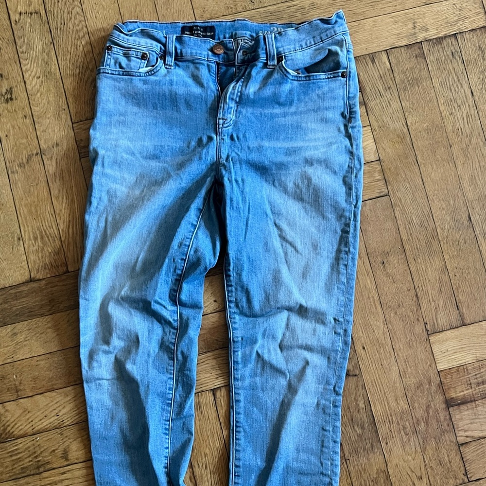 Lightweight crop denim